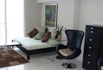 Opera Suites And Marina Doral Exterior foto